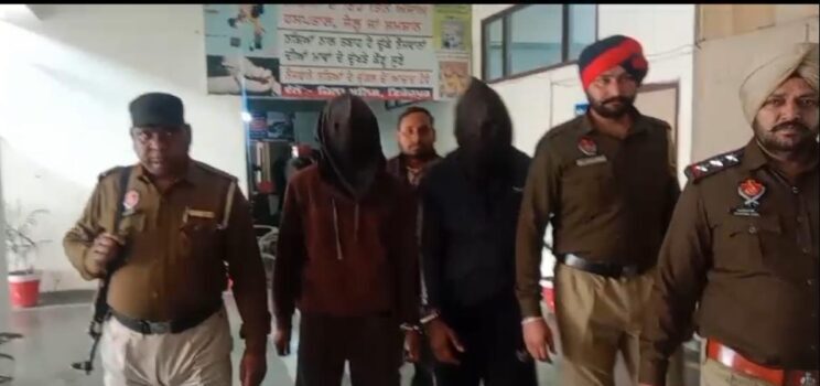 ਪੁਲਿਸ ਵੱਲੋ 12 ਘੰਟਿਆਂ ਵਿੱਚ ਚੋਰੀ ਮਾਮਲਾ ਹੱਲ, 6.5 ਕਿਲੋ ਚਾਂਦੀ ਅਤੇ ਸੋਨੇ ਦੇ ਜੇਵਰਾਤ ਬਰਾਮਦ