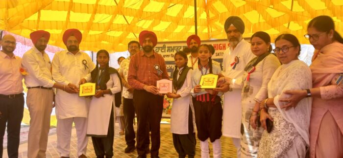 ਸਤੀਏ ਵਾਲਾ ਸਰਕਾਰੀ ਹਾਈ ਸਮਾਰਟ ਸਕੂਲ ‘ਚ ਵਿਕਾਸ ਕਾਰਜਾਂ ਦਾ ਮਾਣਯੋਗ ਵਿਧਾਇਕ ਦਹੀਯਾ ਜੀ ਵੱਲੋਂ ਉਦਘਾਟਨ