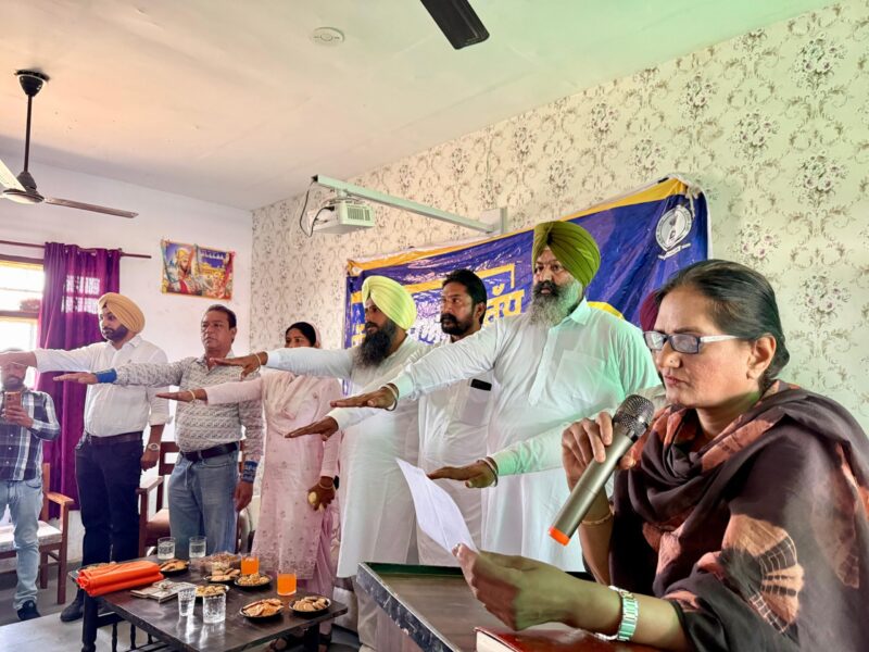 ਡਾ. ਅਮਨਦੀਪ ਕੌਰ ਗੋਸਲ ਨੇ ਵੱਖ-ਵੱਖ ਪਿੰਡਾਂ ਵਿੱਚ ਨਸ਼ਾ ਮੁਕਤੀ ਯਾਤਰਾ ਤਹਿਤ ਲੋਕਾਂ ਨੂੰ ਕੀਤਾ ਜਾਗਰੂਕ