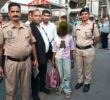 जनशताब्दी एक्सप्रेस में नाबालिग बच्ची को सुरक्षित उसके परिजनों तक पहुँचाने की जिम्मेदारी निभाई