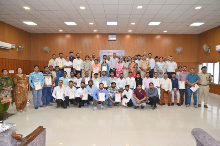 फिरोजपुर मंडल में राजभाषा पुरस्कार वितरण एवं समापन समारोह भव्य रूप से संपन्न