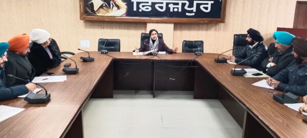 ਵਧੀਕ ਡਿਪਟੀ ਕਮਿਸ਼ਨਰ ਨੇ ਵੱਖ-ਵੱਖ ਵਿਭਾਗਾਂ ਦੇ ਮੁਖੀਆਂ ਨਾਲ ਗਣਤੰਤਰ ਦਿਵਸ ਸਮਾਗਮ ਦੀਆਂ ਤਿਆਰੀਆਂ ਸਬੰਧੀ ਕੀਤੀ ਮੀਟਿੰਗ