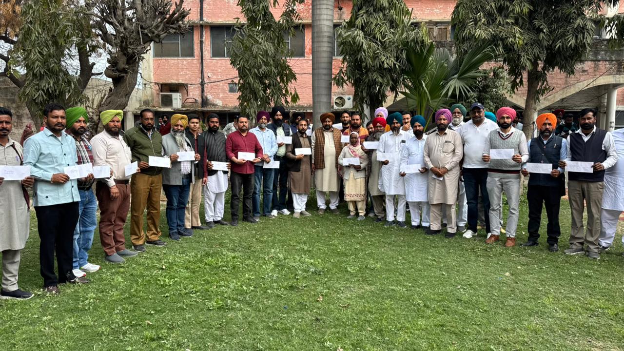 ਫ਼ਿਰੋਜ਼ਪੁਰ ਸ਼ਹਿਰੀ ਹਲਕੇ ’ਚ ਸਰਬਸੰਮਤੀ ਨਾਲ ਚੁਣੀਆਂ 33 ਪੰਚਾਇਤਾਂ ਨੂੰ 1.65 ਕਰੋੜ ਰੁਪਏ ਦੀ ਗ੍ਰਾਂਟ ਜਾਰੀ