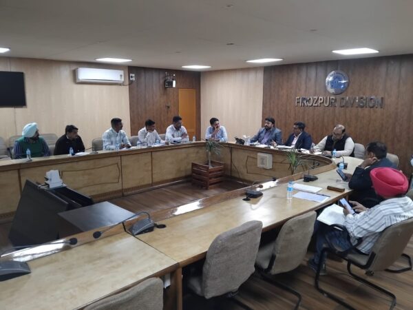 बिज़नेस डेवलपमेंट यूनिट ने एफसीआई के साथ बैठक में रेल परिवहन बढ़ाने पर दिया जोर