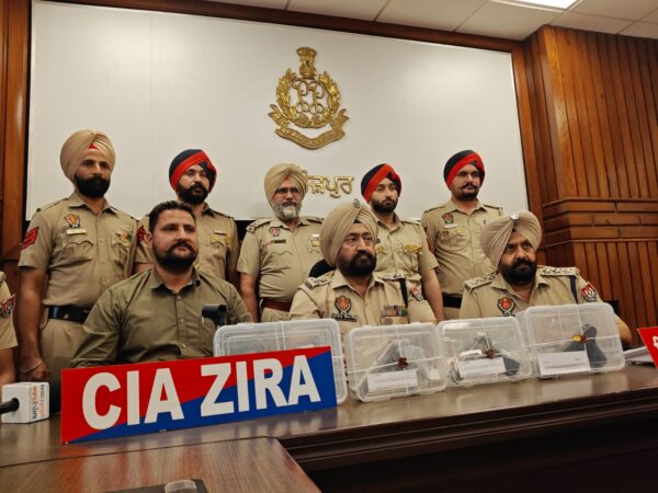 ਫਿਰੋਜ਼ਪੁਰ ਪੁਲਿਸ ਵਲੋਂ ਨਜ਼ਾਇਜ਼ ਅਸਲੇ ਅਤੇ ਹੈਰੋਇਨ ਸਮੇਤ 3 ਆਰੋਪੀ ਕਾਬੂ