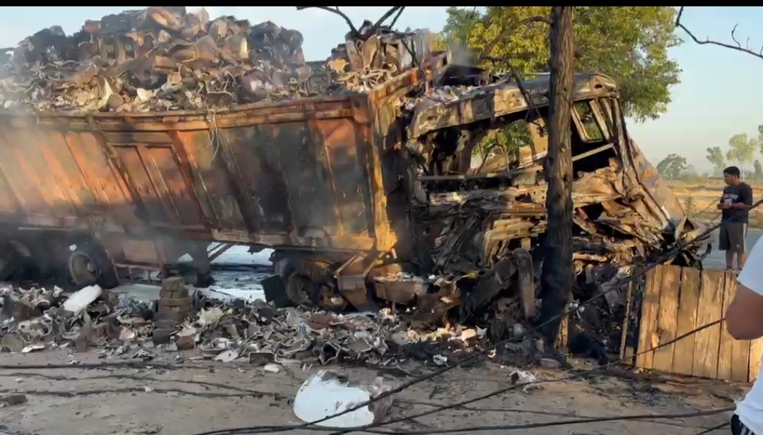 ਫਿਰੋਜ਼ਪੁਰ ਫਾਜ਼ਲਕਾ ਰੋਡ ਤੇ ਵਾਪਰਿਆ ਭਿਆਨਕ ਸੜਕ ਹਾਦਸਾ, ਚਾਲਕ ਦੀ ਮੌਕੇ ਤੇ ਸੜ ਕੇ ਹੋਈ ਮੌਤ