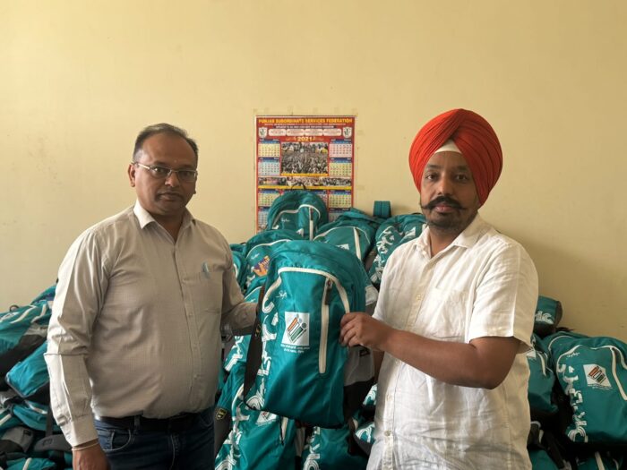 ਸਪੈਸ਼ਲ ਇੰਟੈਂਸਿਵ ਰਿਵੀਜ਼ਨ (SIR) ਲਈ ਬੀ.ਐੱਲ.ਓ. ਕਿੱਟਾਂ ਤਿਆਰ ਕਰਨ ਦਾ ਕੰਮ ਜਾਰੀ : ਜ਼ਿਲ੍ਹਾ ਚੋਣ ਅਫ਼ਸਰ