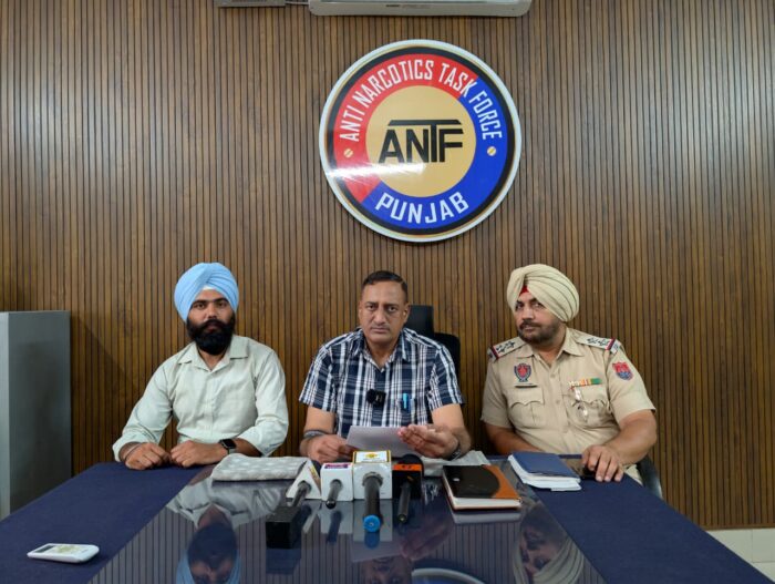 ਫਿਰੋਜ਼ਪੁਰ ‘ਚ ਐਨਟੀਐਫ ਦੀ ਵੱਡੀ ਕਾਰਵਾਈ, 6 ਕਿਲੋ ਤੋਂ ਵੱਧ ਹੈਰੋਇਨ ਬਰਾਮਦ