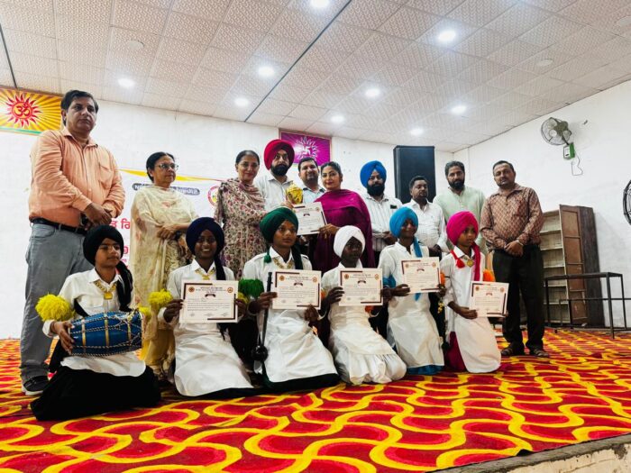 ‘ਐਨਪੀਈਪੀ ਅਤੇ ਏਈਪੀ ਅਧੀਨ ਜ਼ਿਲ੍ਹਾ ਪੱਧਰੀ ਰੋਲ ਪਲੇਅ, ਲੋਕ ਨਾਚ ਅਤੇ ਰੈੱਡ ਰਿਬਨ ਕੁਇਜ਼ ਮੁਕਾਬਲੇ ਕਰਵਾਏ ਗਏ