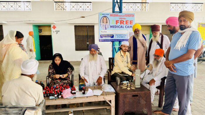 ਜਮੀਤਪੁਰ ਢੇਰੂ ਵਿਖੇ ਮੁਫ਼ਤ ਹੋਮਿਓਪੈਥਿਕ ਮੈਡੀਕਲ ਕੈਂਪ, 150 ਦੇ ਕਰੀਬ ਮਰੀਜ਼ਾਂ ਦੀ ਜਾਂਚ